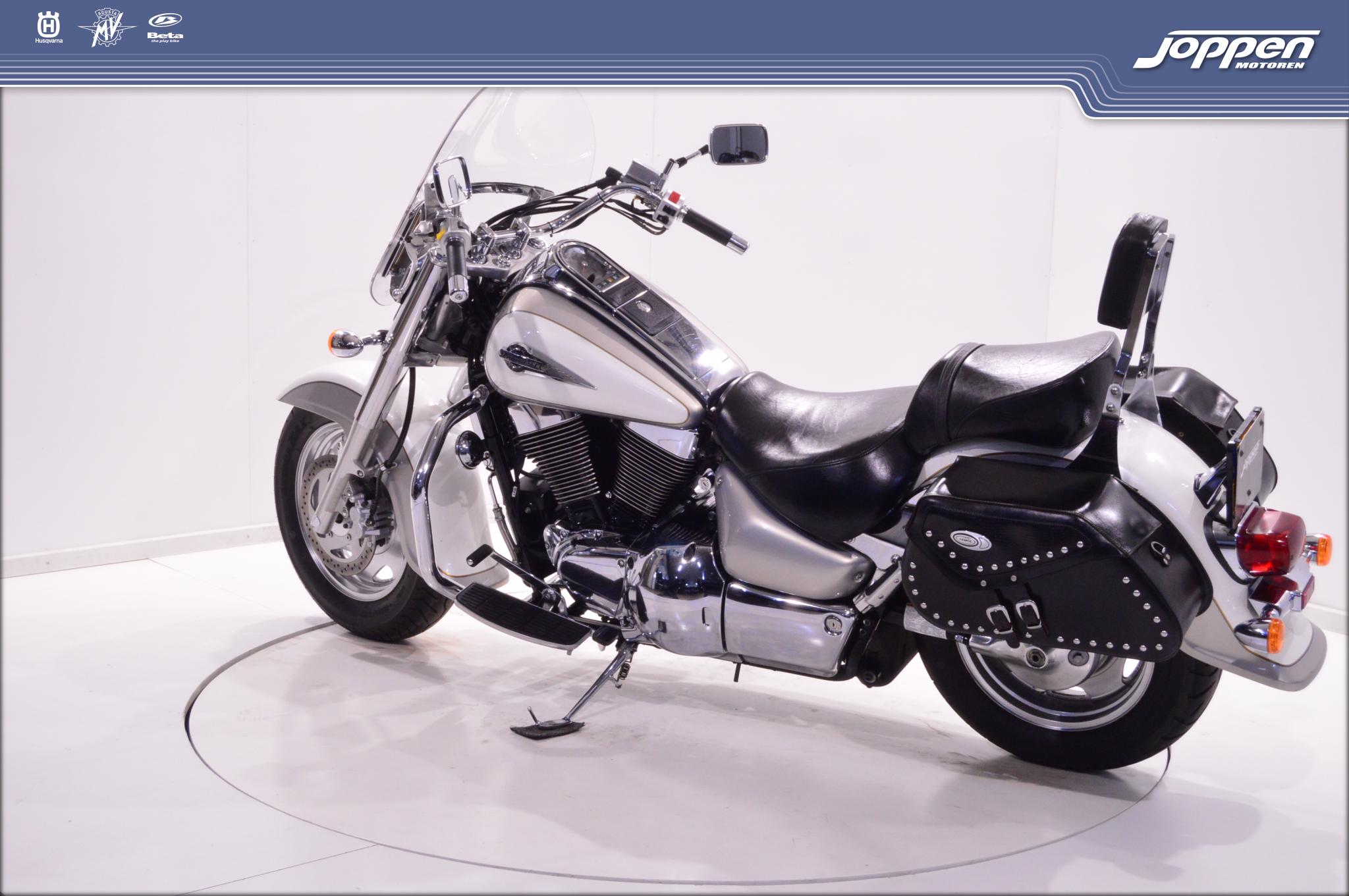 Suzuki intruder vl1500lc