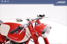 MV Agusta 125 Lusso Sport 1960 rood - Classic