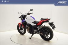Honda CB500F ABS 2016 rood/wit/blauw - Naked