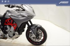 MV Agusta Turismo Veloce 2015 zilver/rood - Sport / Sport tour