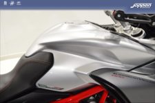 MV Agusta Turismo Veloce 2015 zilver/rood - Sport / Sport tour