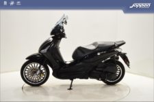 Piaggio Beverly 300 2018 zwart - Scooter