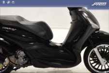 Piaggio Beverly 300 2018 zwart - Scooter