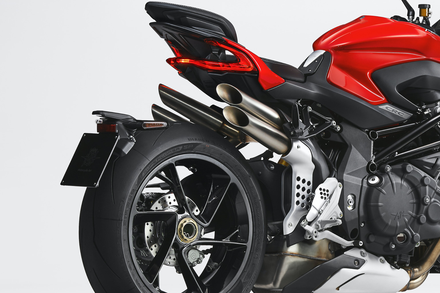 BRUTALE 1000 RS_STUDIO BRUTALE 1000 RS_STUDIO