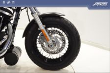 Harley-Davidson® XL1200C Custom ABS 2014 zwart - Custom