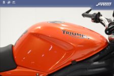 Triumph Speed Triple 1050 2009 oranje - Naked