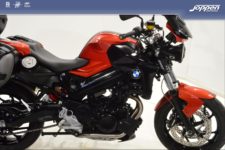 BMW F800R ABS 2015 rood/zwart - Naked