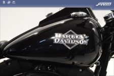 Harley-Davidson® FXSTB Night Train 2004 zwart - Custom
