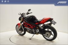 MV Agusta Brutale 910