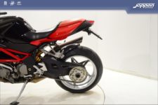MV Agusta Brutale 910
