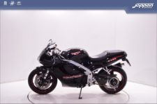 Triumph Daytona T595