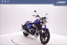 Royal Enfield SuperMeteor650 Astral