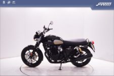 Royal Enfield Interceptor650 Black Edition