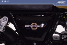Royal Enfield Interceptor650 Black Edition