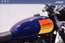 Royal Enfield Interceptor650 Black Edition