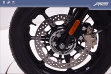 Royal Enfield Interceptor650 Black Edition