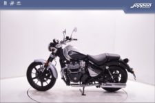 Royal Enfield SuperMeteor650 Interstellar
