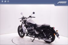 Royal Enfield SuperMeteor650 Interstellar