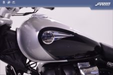 Royal Enfield SuperMeteor650 Interstellar