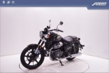 Royal Enfield SuperMeteor650 Interstellar