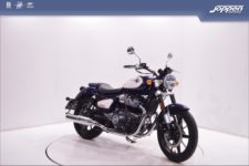 Royal Enfield SuperMeteor650 Celestial