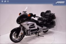 Honda GL1800 Goldwing Deluxe