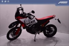 Ducati DesertX Rally