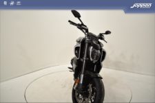 Ducati Diavel V4