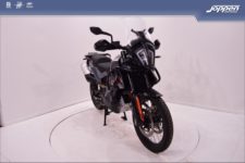 KTM 890 Adventure