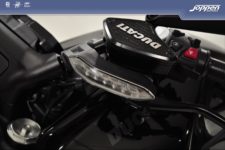 Ducati Diavel V4