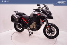 Ducati Multistrada V4S Grand Tour