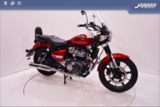 Royal Enfield SuperMeteor650 Celestial