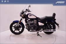 Royal Enfield SuperMeteor650 Celestial