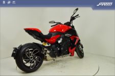 Ducati Diavel V4