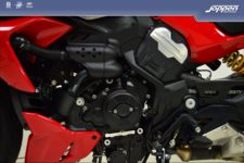 Ducati Diavel V4