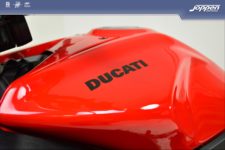 Ducati Diavel V4