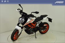 KTM 390 Duke
