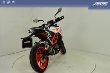 KTM 390 Duke