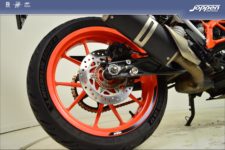 KTM 390 Duke