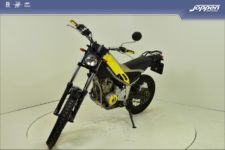 Yamaha XG250 Tricker