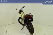 Yamaha XG250 Tricker