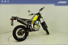 Yamaha XG250 Tricker