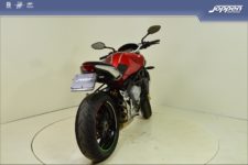 MV Agusta Brutale 800