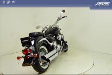 Suzuki VL800 Intruder