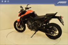 KTM 890 Duke