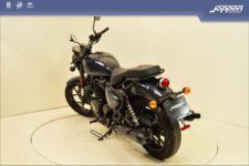Royal Enfield Shotgun650