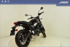 Kawasaki Z650RS
