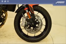 KTM 890 Duke