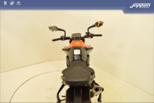 KTM 890 Duke