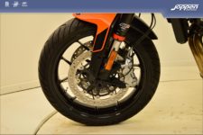 KTM 890 Duke